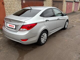 2011 Hyundai Solaris I, серебристый, 778000 рублей, вид 5