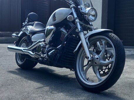 2013 Yamaha XVS1300, белый, 950000 рублей, вид 5