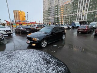 2011 BMW 1 серии 116i I (E81/E82/E87/E88) Рестайлинг, чёрный, 820000 рублей, вид 1