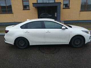 2019 Kia Cerato IV, белый, 1650000 рублей, вид 2