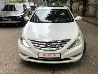 2011 Hyundai Sonata VI (YF), белый, 1300000 рублей, вид 2
