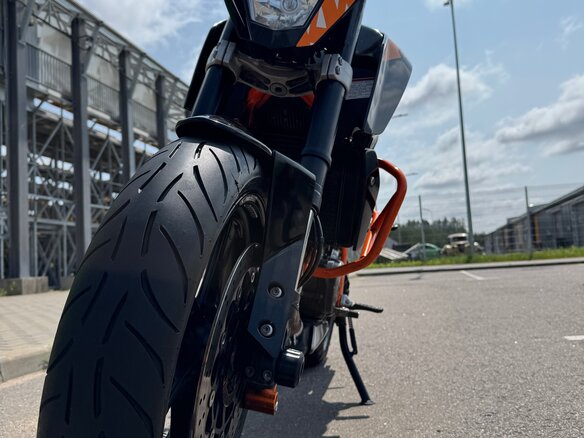 2012 KTM 690 Duke, чёрный, 450000 рублей - вид 11