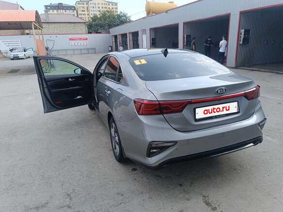 2018 Kia Cerato IV, серый, 1550000 рублей - вид 3