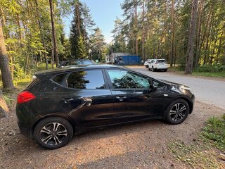 2013 Kia Ceed II, чёрный, 900000 рублей, вид 3