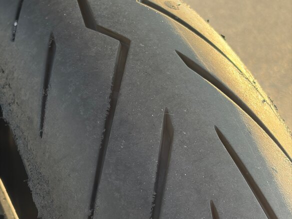 2016 Yamaha MT-09 (FZ-09), чёрный, 680000 рублей - вид 12