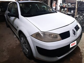 2004 Renault Megane II, белый, 450000 рублей, вид 1