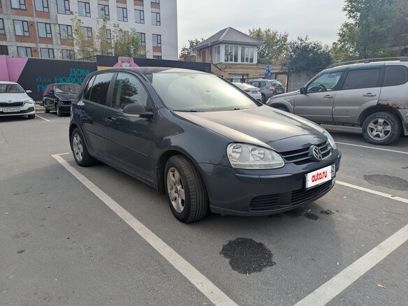 2007 Volkswagen Golf V, серый, 690000 рублей