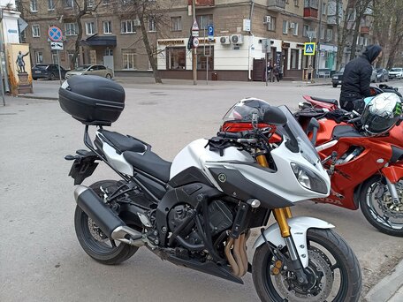 2013 Yamaha FZ8, белый, 680000 рублей, вид 2