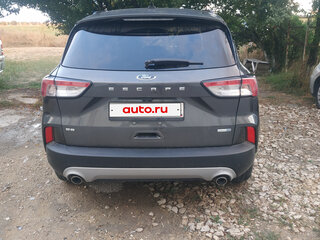 2020 Ford Escape IV, серый, 1800000 рублей, вид 5