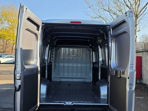 2024 Fiat Professional Ducato, серебристый, 5790000 рублей - вид 8