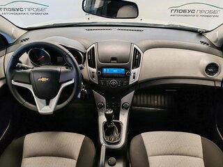 2013 Chevrolet Cruze I Рестайлинг, белый, 740000 рублей, вид 4