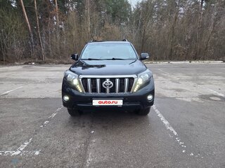 2016 Toyota Land Cruiser Prado 150 Series Рестайлинг 1, чёрный, 2900000 рублей, вид 2