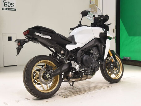 2025 Yamaha MT-09 Tracer (FJ-09), белый, 1900000 рублей, вид 5