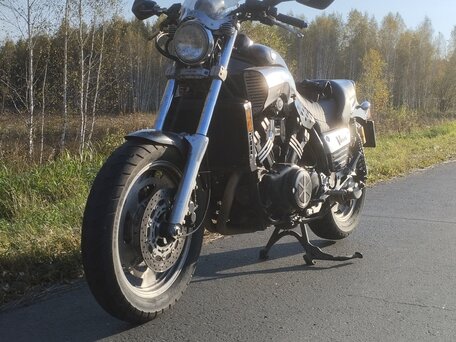 1999 Yamaha V-Max 1200, чёрный, 450000 рублей, вид 1