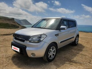2009 Kia Soul I, серебристый, 750000 рублей, вид 2
