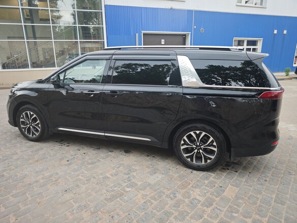 2021 Kia Carnival IV, чёрный, 3150000 рублей - вид 10