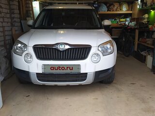 2013 Skoda Yeti I, белый, 1200000 рублей, вид 4