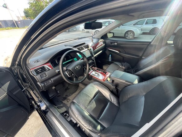 2012 Toyota Camry VII (XV50), чёрный, 1820000 рублей - вид 10