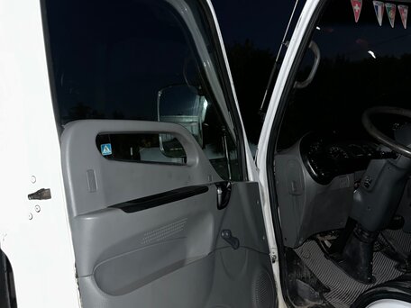 2013 Hyundai HD72, белый, 2500000 рублей, вид 2