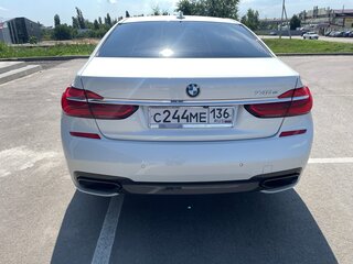 2018 BMW 7 серии 740e VI (G11/G12), белый, 3750000 рублей, вид 4