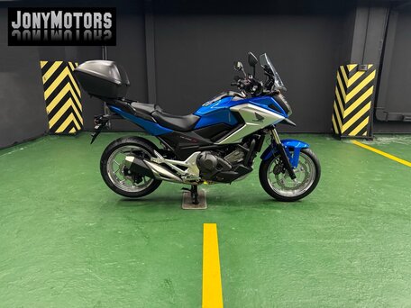 2017 Honda NC 750X, синий, 855000 рублей, вид 1