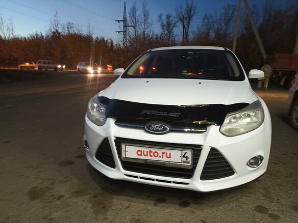 2013 Ford Focus III, белый, 750000 рублей - вид 4