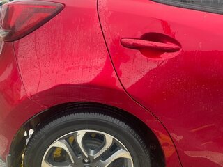 2017 Mazda Demio IV (DJ), красный, 1560000 рублей, вид 4