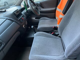 2002 Suzuki Aerio, серый, 260000 рублей, вид 4