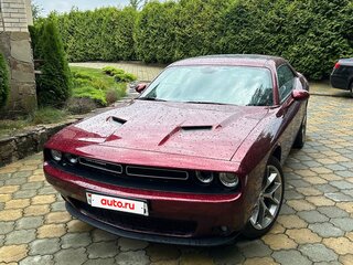 2019 Dodge Challenger III Рестайлинг 2, красный, 2650000 рублей, вид 4