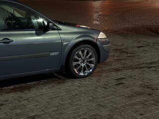 2006 Renault Megane II Рестайлинг, серый, 500000 рублей, вид 4