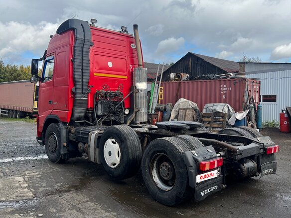 2005 Volvo FH, красный, 2260000 рублей - вид 3
