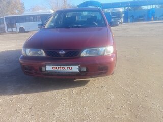 1998 Nissan Almera I (N15), красный, 250000 рублей, вид 1