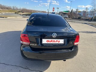 2013 Volkswagen Polo V, чёрный, 800000 рублей, вид 5
