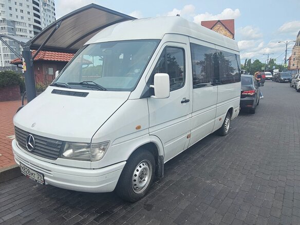 1997 Mercedes-Benz Sprinter, белый, 800000 рублей