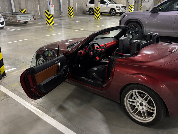 2008 Mazda MX-5 Hard Top III (NC), красный, 2000000 рублей - вид 9
