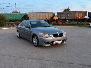 2003 BMW 5 серии 520i V (E60/E61), серый, 1000000 рублей, вид 2