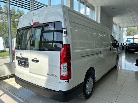 2025 Toyota HiAce, белый, 6100000 рублей, вид 4