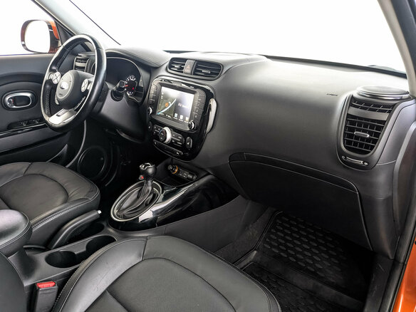 2018 Kia Soul II Рестайлинг, оранжевый - вид 12