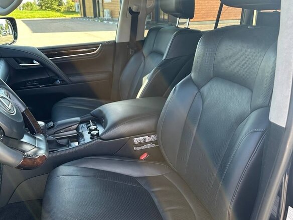 2016 Lexus LX 450d III Рестайлинг 2, синий, 7700000 рублей - вид 12