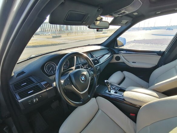 2010 BMW X5 40d II (E70) Рестайлинг, серый, 2600000 рублей - вид 10