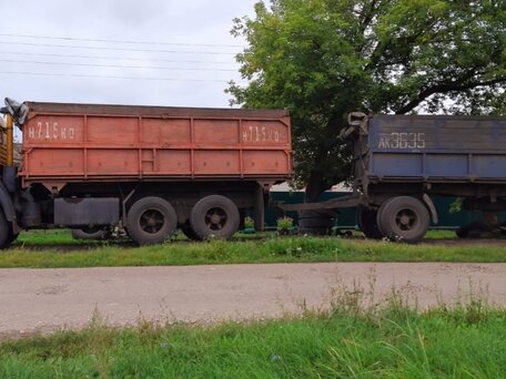 1993 КамАЗ 55102, жёлтый, 1000000 рублей, вид 3