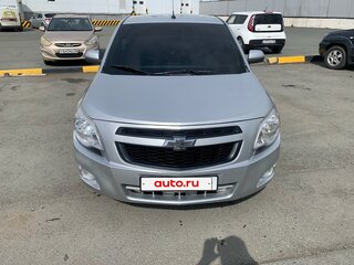 2014 Chevrolet Cobalt II, серебристый, 530000 рублей, вид 1