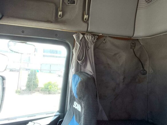 2004 Scania 4-Series, белый, 1650000 рублей - вид 18