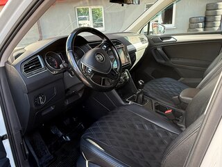 2018 Volkswagen Tiguan II, белый, 2200000 рублей, вид 3