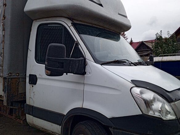 2012 Iveco Daily, белый, 2310000 рублей - вид 2