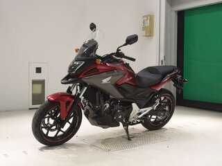 2019 Honda NC 750X, красный, 710000 рублей, вид 4