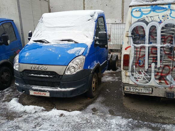 2012 Iveco Daily, синий, 1599000 рублей - вид 9