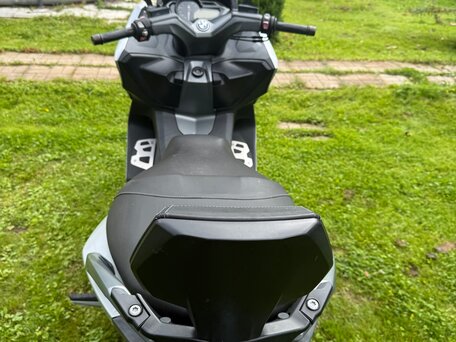 2013 BMW C 600 Sport, серебристый, 515000 рублей, вид 4