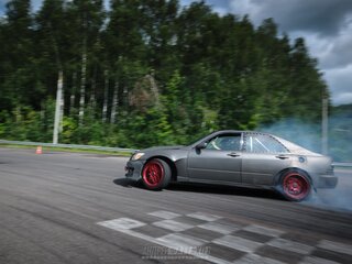 2001 Toyota Altezza, серый, 1250000 рублей, вид 2