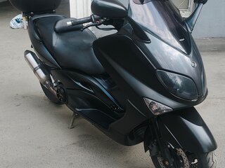 2005 Yamaha TMAX, чёрный, 450000 рублей, вид 3